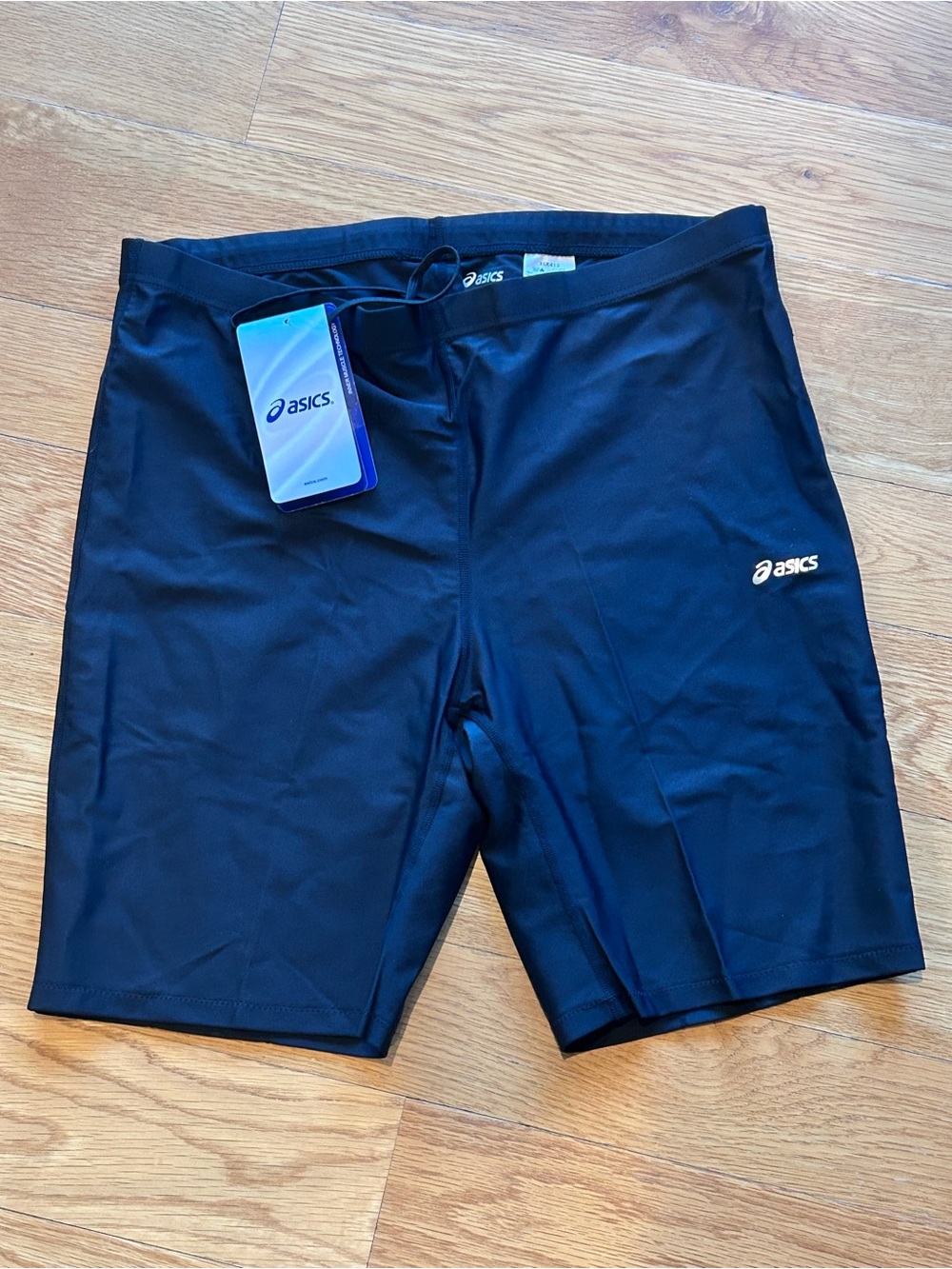 NWT asics Inner Muscle Technology Shorts